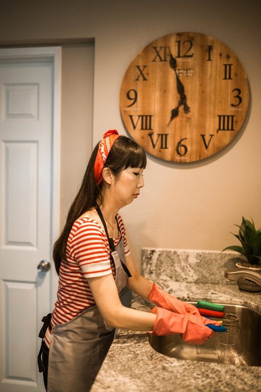 Simple Cleaning Schedule for the Whole Week to Keep Your Home Tidy